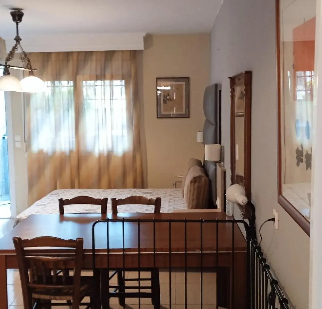 Apartment Roses Studios Nea Michaniona